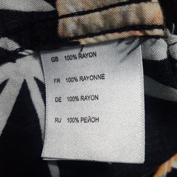 Island Outfitters Men's Button Down Tropical Shirt - Picture 5 of 6